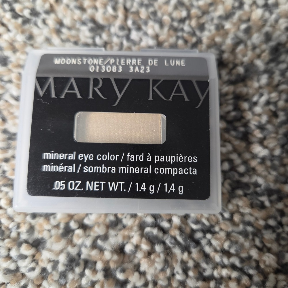 Mary Kay Mineral Eye Color Moonstone 013083 Shimmer Eyeshadow 0.05 oz New